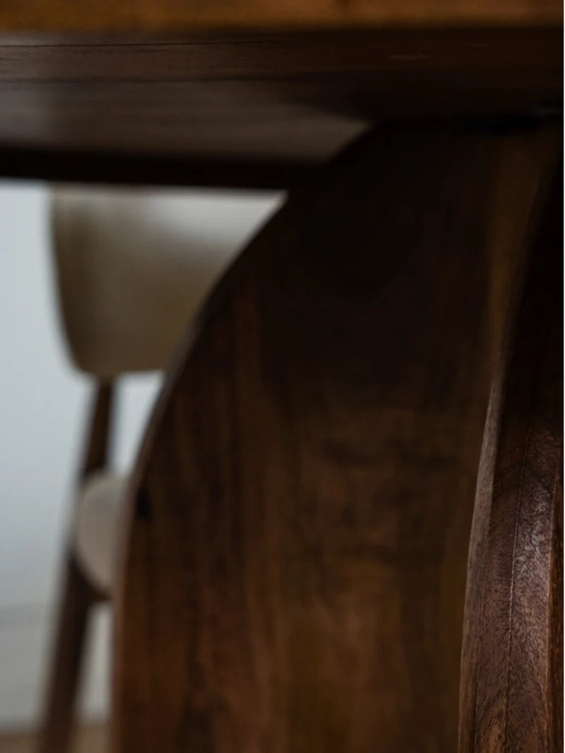 Table repas ronde Emilia