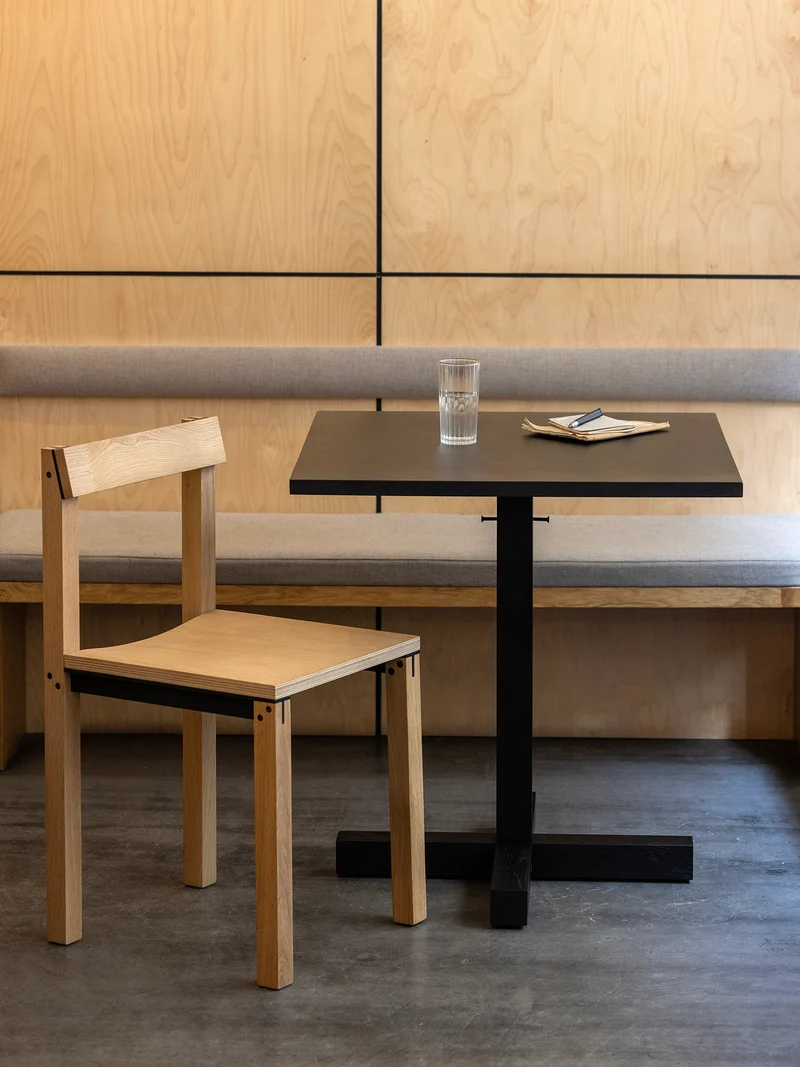 Table de repas Tal Bistro Square 70 - chêne noir DT3043