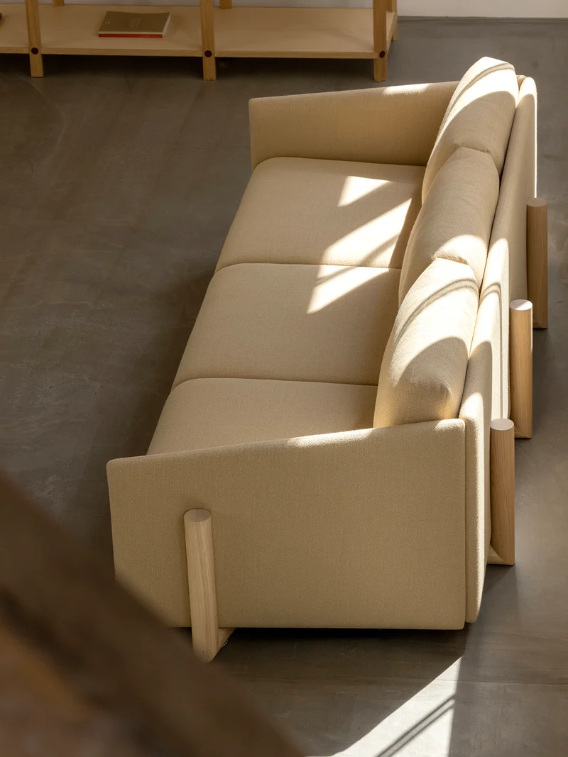 Timber 4 Seater beige S3051