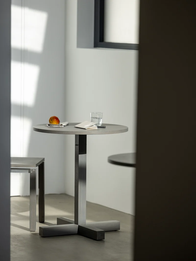 Table de repas Tal Bistro Round 65 - chêne gris DT3036
