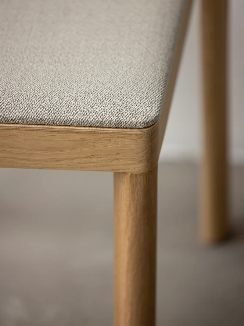 Chaise Galta chêne naturel - tissu gris C2071