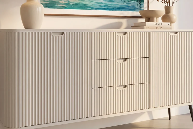 BORA - Ensemble Buffet & TV