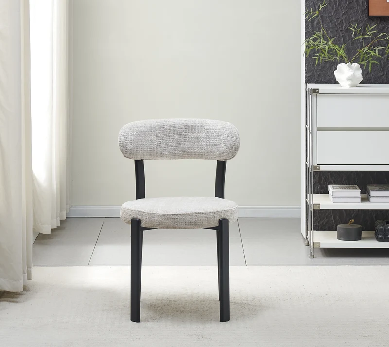 Chaise Naya pied noir / tissu marbella beige