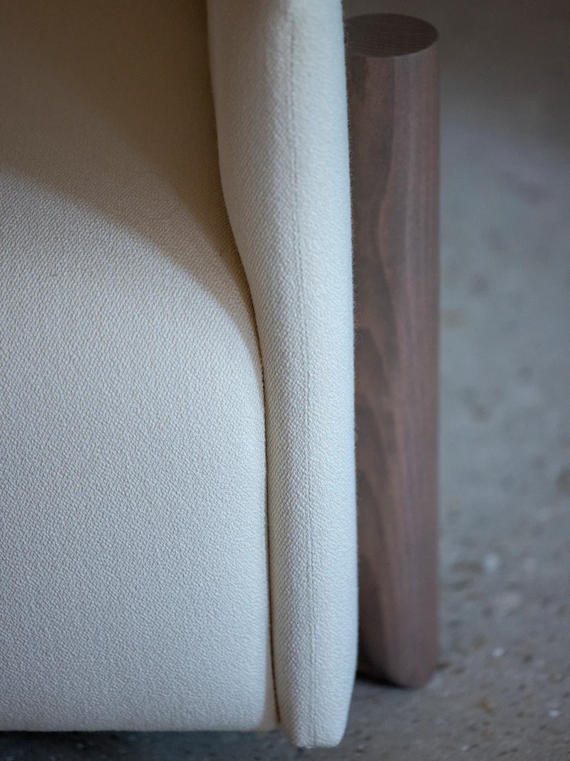 Fauteuil Timber crème A1063