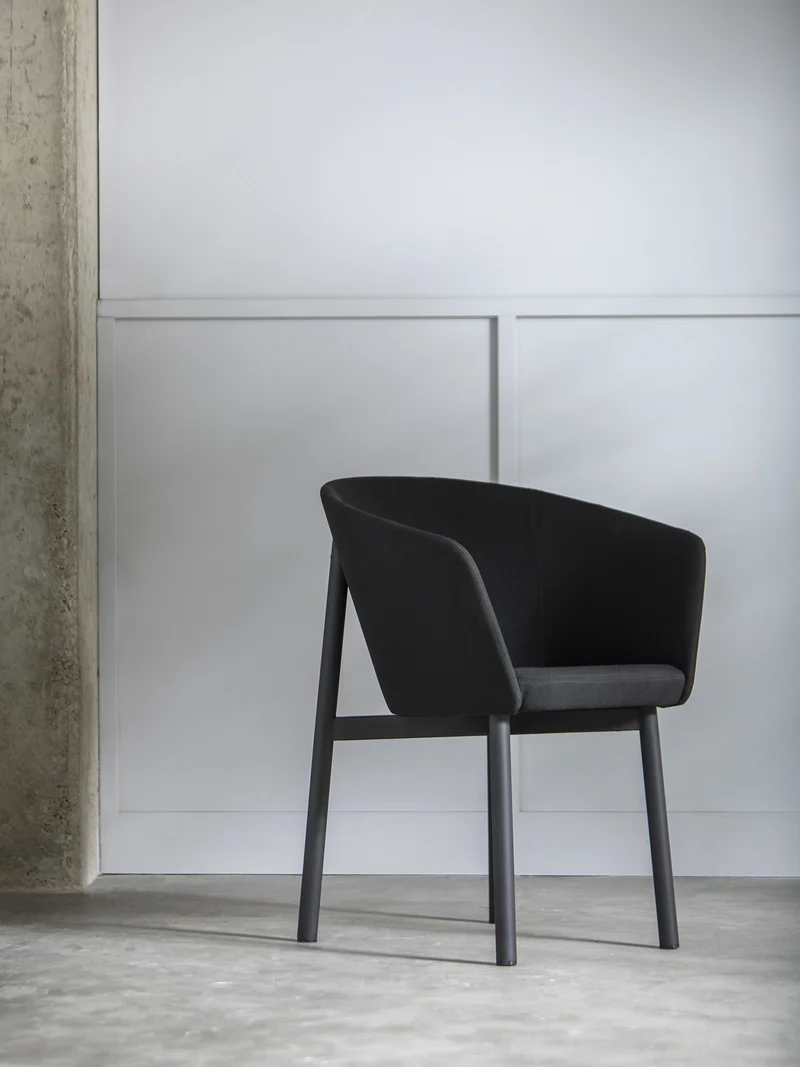 Fauteuil Residence Bridge noir A899