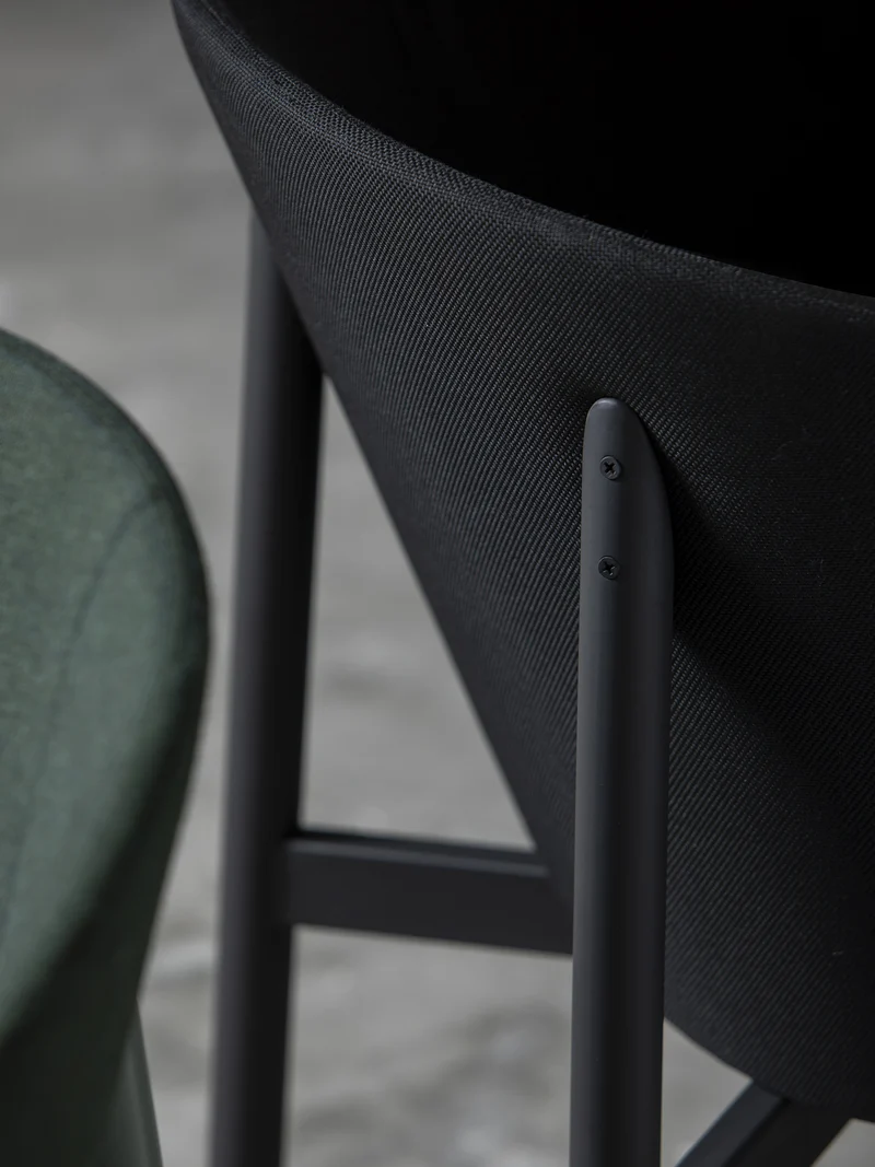 Fauteuil Residence Bridge noir A899