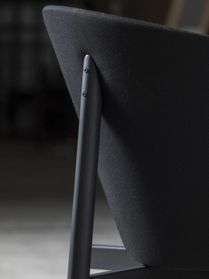 Fauteuil Residence Bridge noir A899