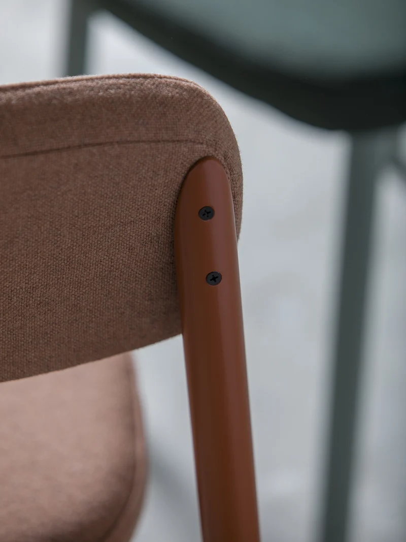 Chaise Residence rose sablé C931