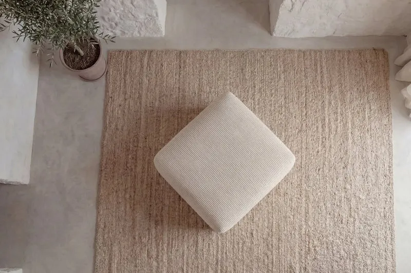 Pouf CASANOVA Elio en petit velours côtelé beige