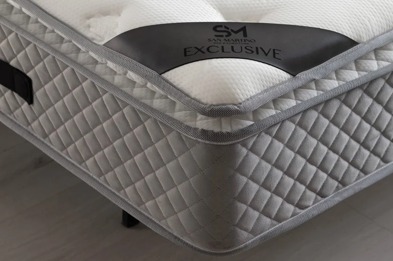 Matelas San Martino Exclusif Ressorts Gris 32cm d'Épaisseur Avec Surmatelas Intégré
