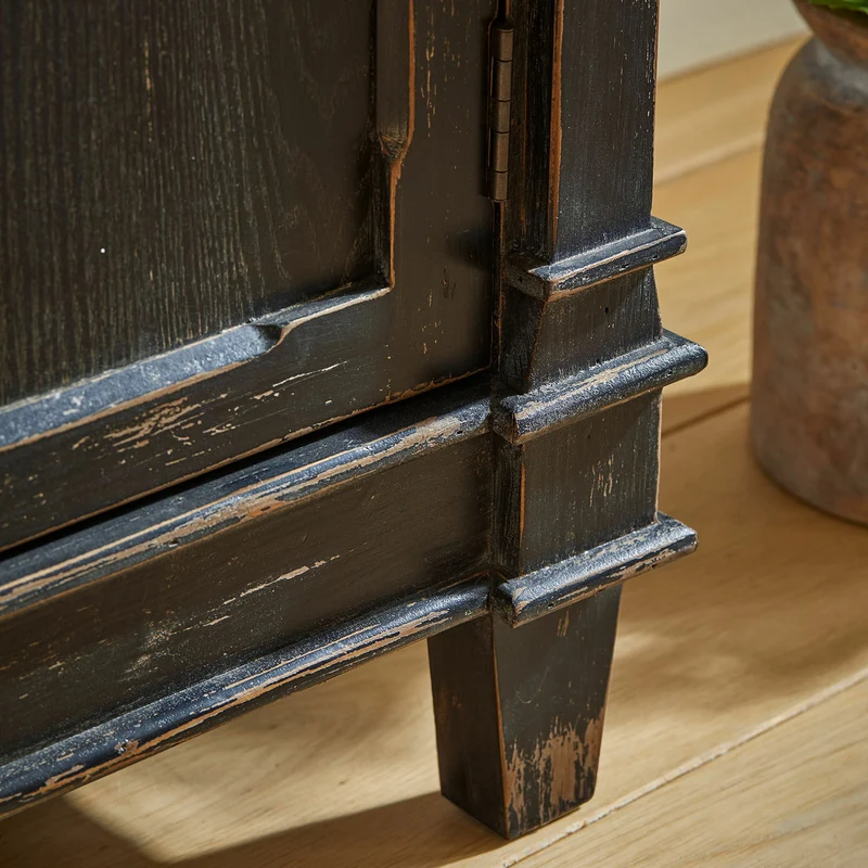 Buffet bas LOBERON Chaveline noir vieilli