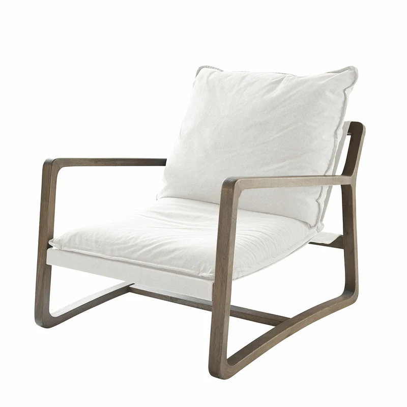 Fauteuil LOBERON Jowna en bois de chêne et tissu crème