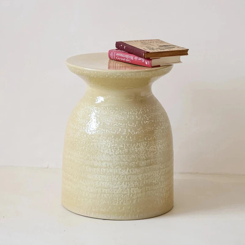 Table d'appoint en céramique Griege