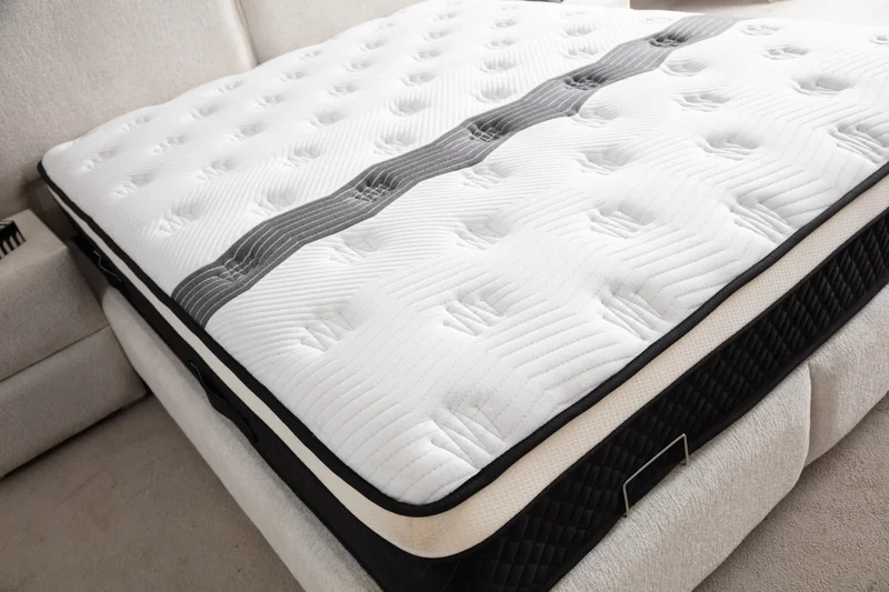 Lit Coffre MAYA BLANC CASSÉ - Chenille