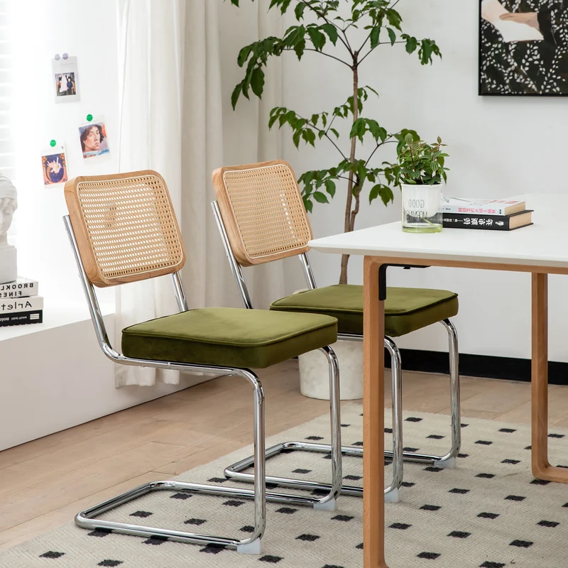 Lot de 2 chaises de salle à manger Breuer en velours vert olive et dossier en rotin, pieds chromés FLAREZYR