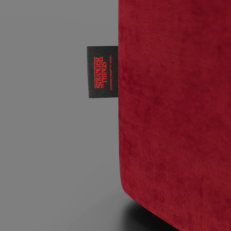 Cube pouf Stranger Things Édition - Le design rencontre la légende dans un tissu détachable rouge