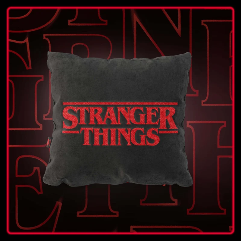 Coussin Stranger Things Édition Limitée avec broderie – tissu détachable 45x45 Anthracite