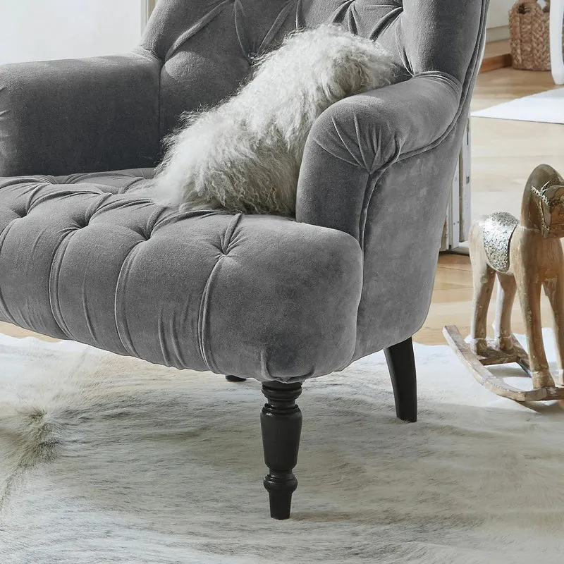 Fauteuil Chesterfield LOBERON Parranquet en velours gris