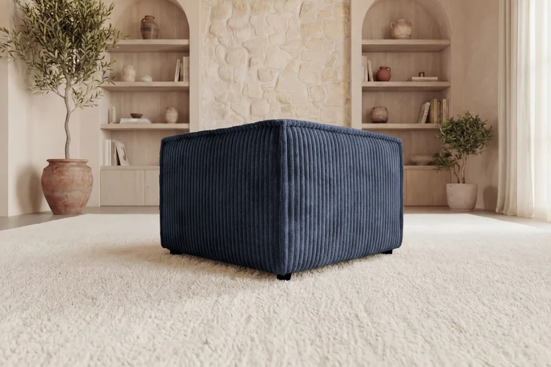 LARIA POUF