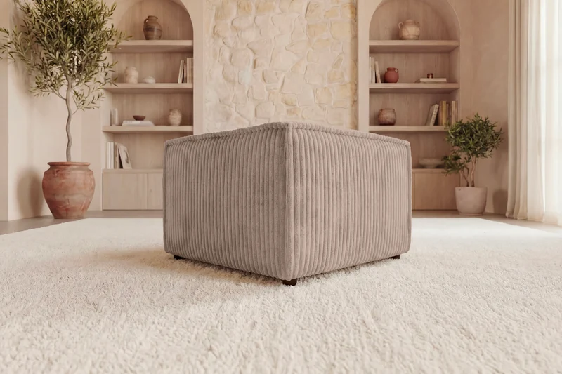 LARIA POUF
