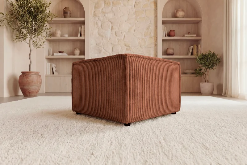 LARIA POUF