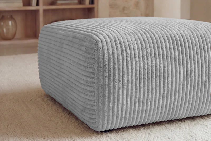 ELVIS POUF