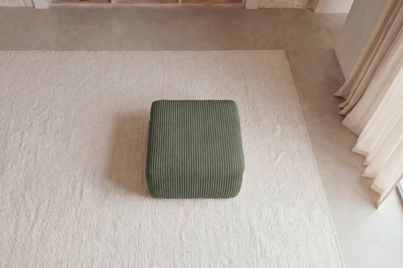 ELVIS POUF