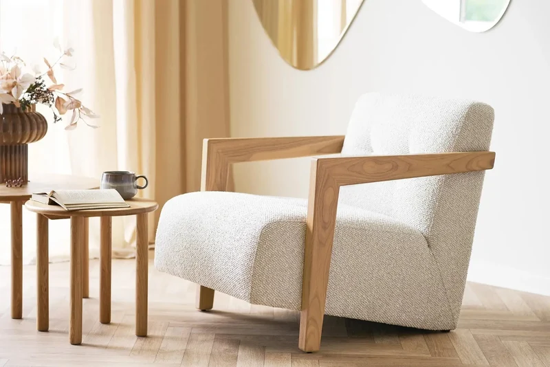Fauteuil avec accoudoirs en Chêne et Tissu Beige CARACAS - 88 x 72 cm
