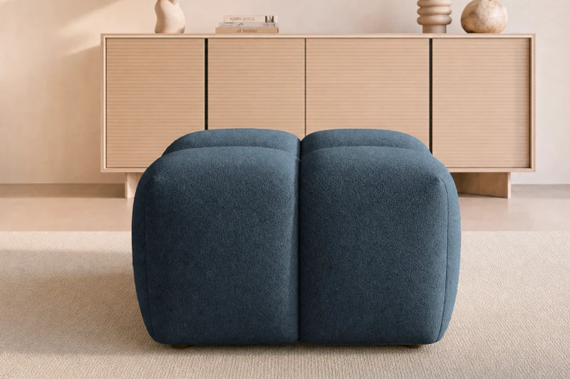 MARIA POUF