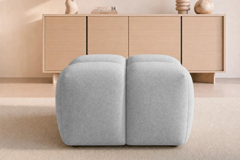 MARIA POUF