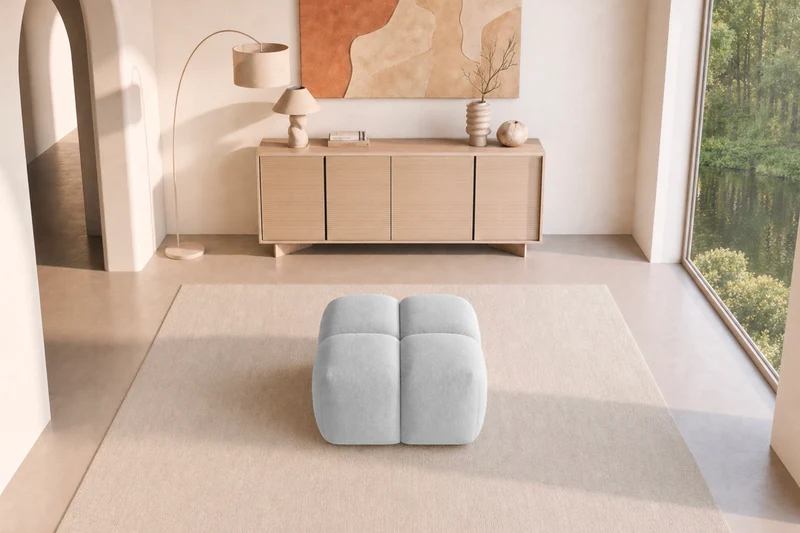 MARIA POUF