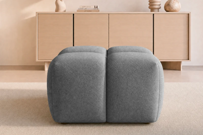 MARIA POUF