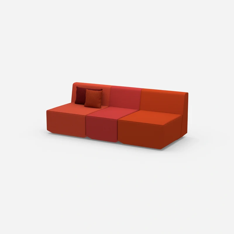 Rotes Dreisitzer Sofa
