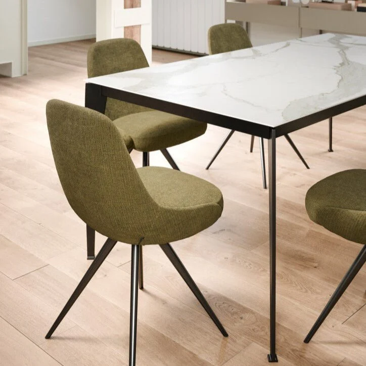 Table de repas Mad