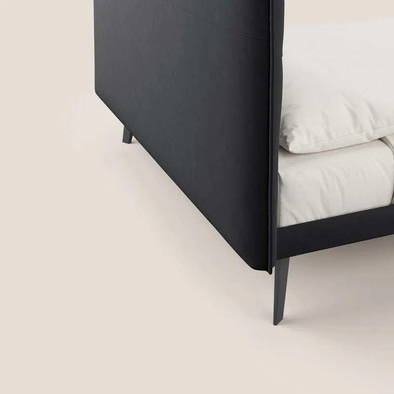Brigitte lit avec tête de lit matelassée pieds hauts foncés et tissu imperméable T09 anthracite