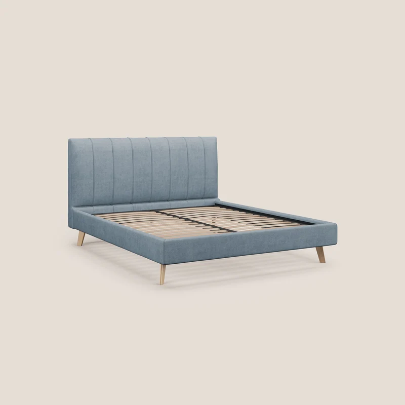 Selene lit rembourré avec pieds bois naturel déhoussable en tissu imperméable T02 sucre glace