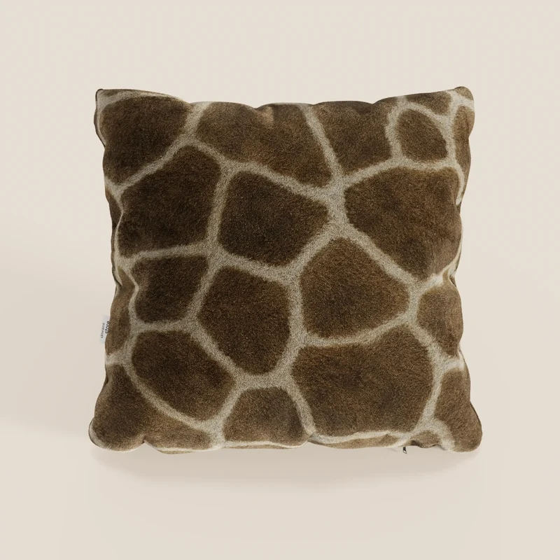 Wild coussins collection WILD en microfibre imperméable girafe