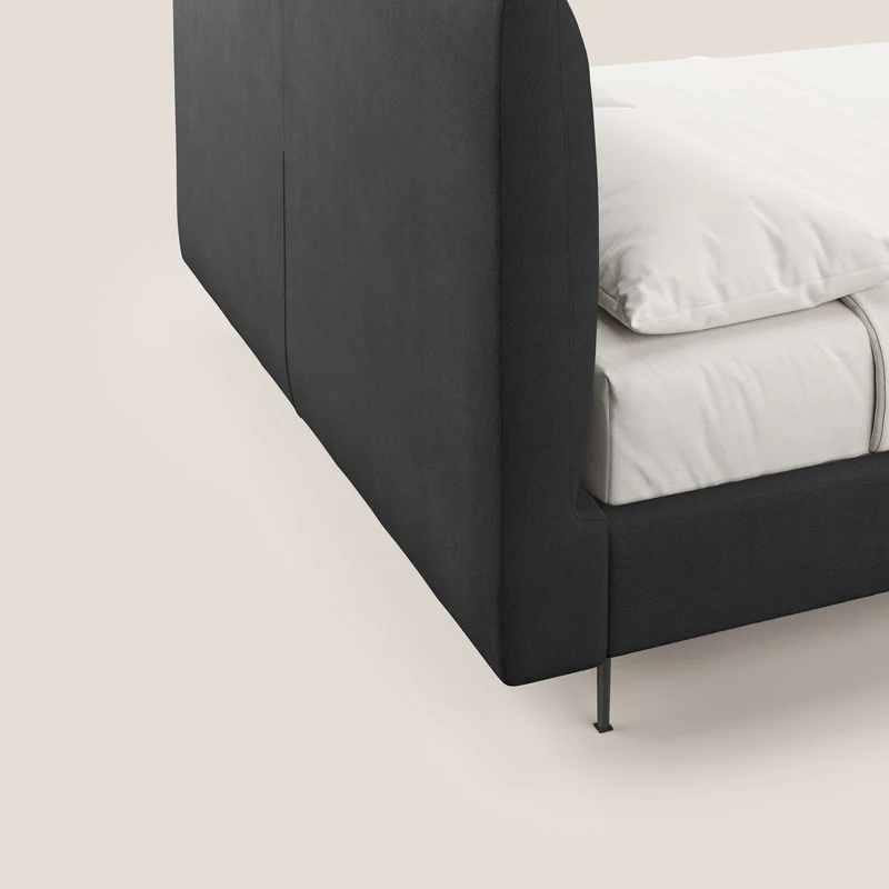 Calliope lit rembourré aux pieds hauts complètement déhoussable en tissu détachable T17 anthracite