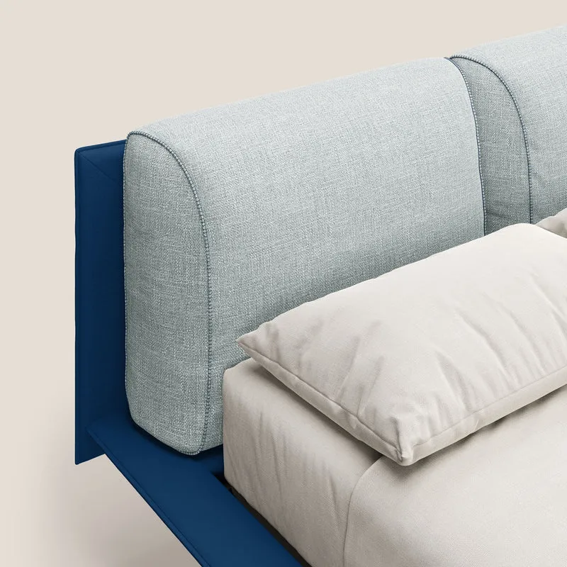 Petra lit design bicolore avec coussins en plumes, pieds foncés et tissu imperméable T11 et T06 bleu - bleu glacier