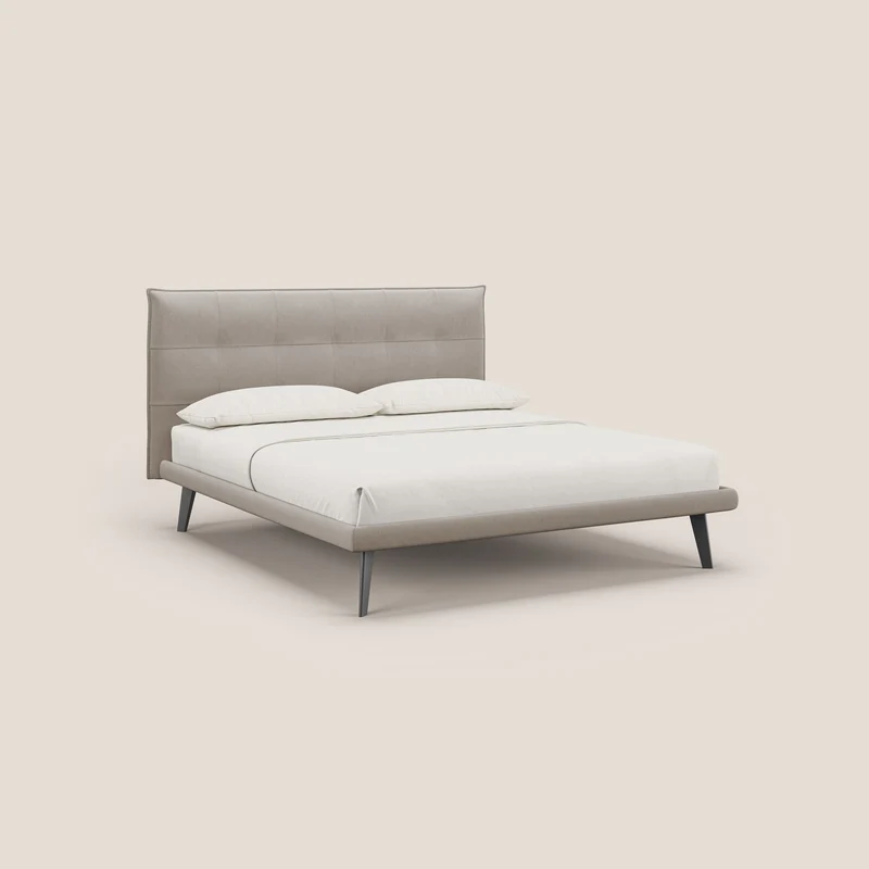 Brigitte lit avec tête de lit matelassée pieds hauts foncés et tissu imperméable T09 Taupe tortora