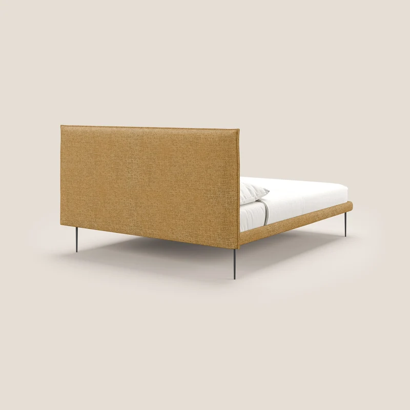 Theo lit moderne déhoussable avec pieds hauts en métal et tissu imperméable T10 jaune