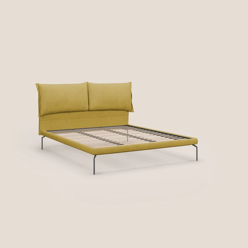 Bice lit rembourré avec coussins et pieds noirs en métal en tissu imperméable T02 jaune