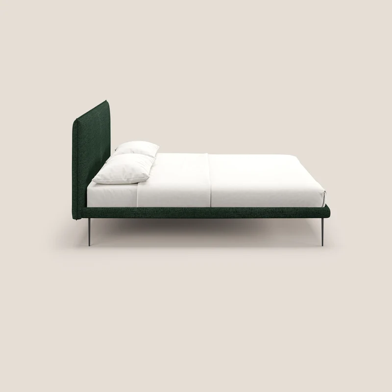 Theo lit moderne déhoussable avec pieds hauts en métal et tissu imperméable T10 vert