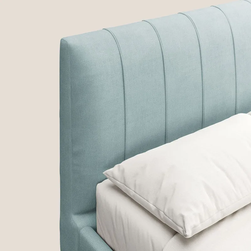 Calliope lit rembourré aux pieds hauts complètement déhoussable en tissu détachable T17 vert d'eau