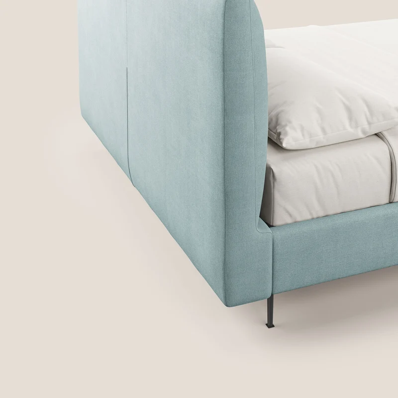 Calliope lit rembourré aux pieds hauts complètement déhoussable en tissu détachable T17 vert d'eau