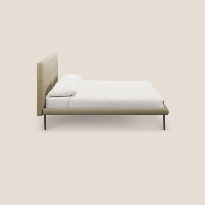 Midori lit rembourré capitonné avec pieds hauts en similicuir T04 beige