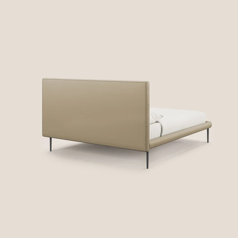 Midori lit rembourré capitonné avec pieds hauts en similicuir T04 beige