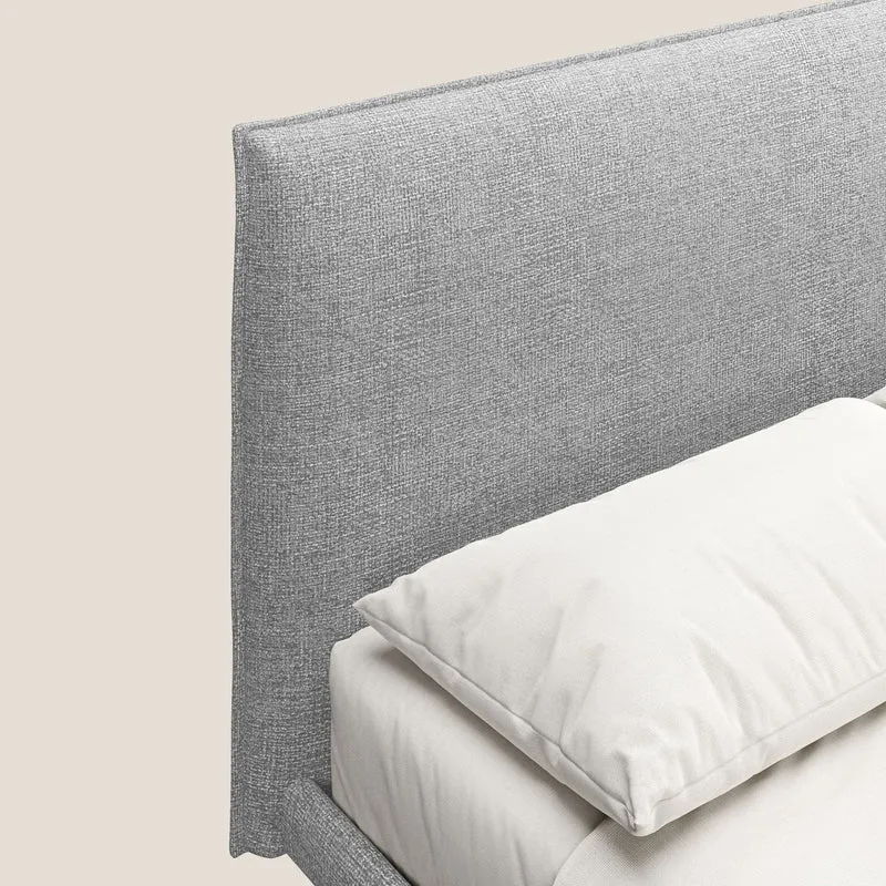 Theo lit moderne déhoussable avec pieds hauts en métal et tissu imperméable T10 gris clair