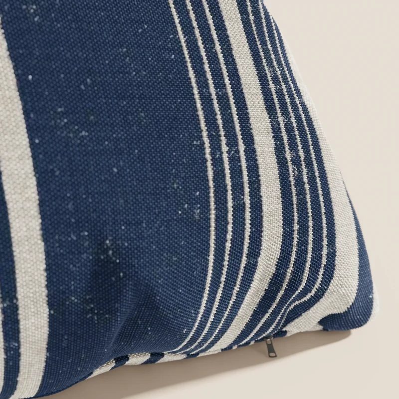 LYNE-STYLE Coussins à motifs rayés en tissu imperméable disponible en 2 couleurs beige