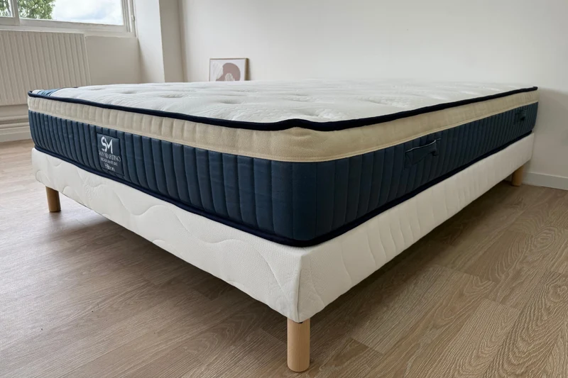 Matelas Hilton Mousse Mi-ferme Haute Densité – Épaisseur 25 cm